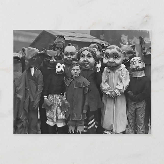 Carte Postale Le rassemblement Halloween (Devant)