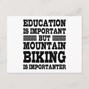 Carte Postale L'ÉDUCATION EST IMPORTANTE Drôle de cycliste de vé