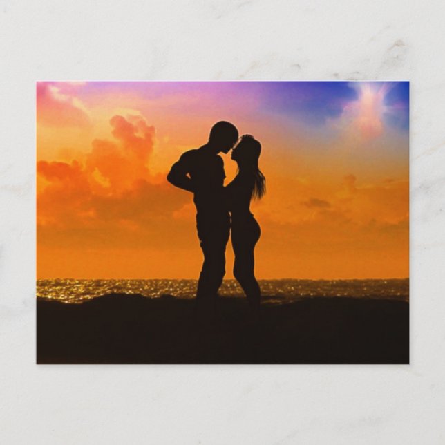 Carte Postale Les amateurs de baiser au coucher du soleil sur la (Devant)