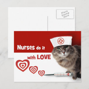 Carte Postale Les infirmières le font avec amour. Funny Kitty