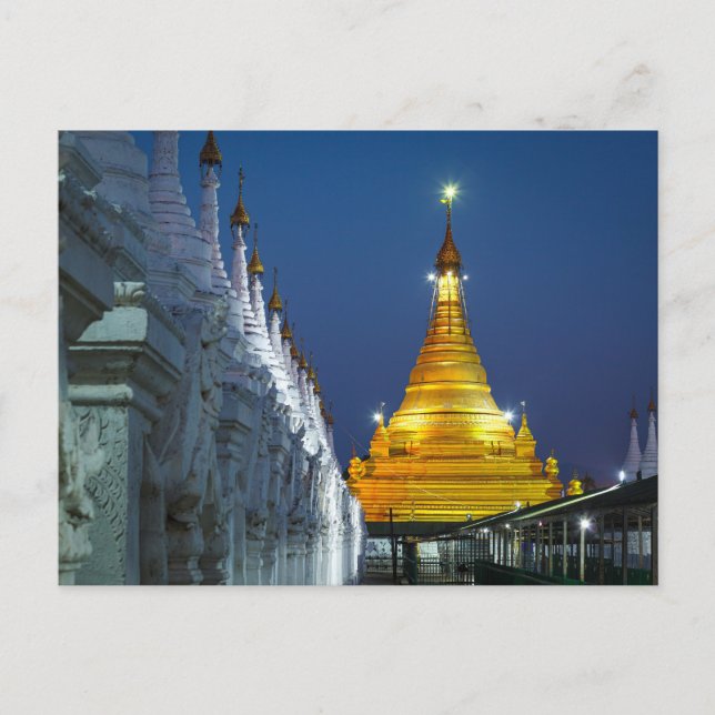 Carte Postale Les Pagodes dorées de Mandalay (Devant)