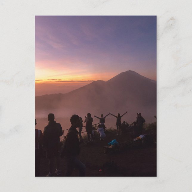 Carte Postale Lever de soleil du Mont Batur à Bali, Indonésie (Devant)