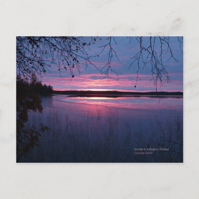 Carte Postale Lever de soleil en Laponie (Devant)