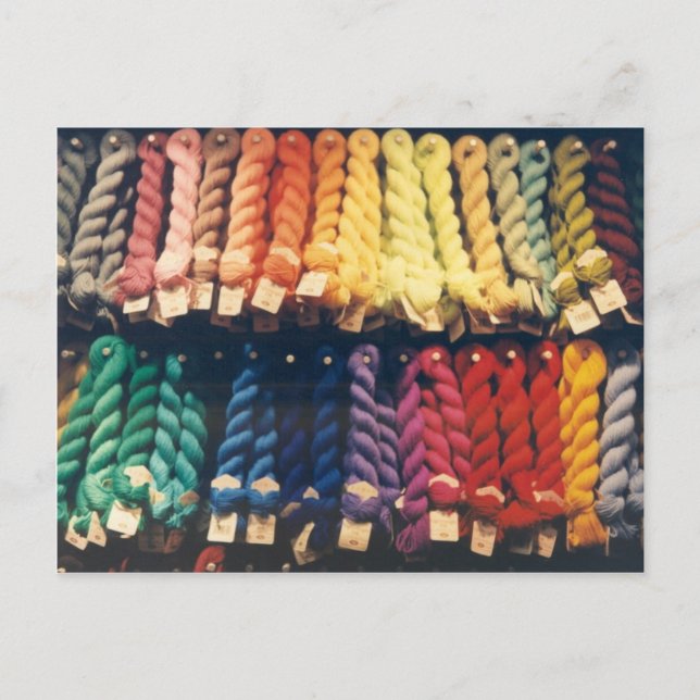 CARTE POSTALE LIBERTÉ DES YARNS COLORÉS (Devant)