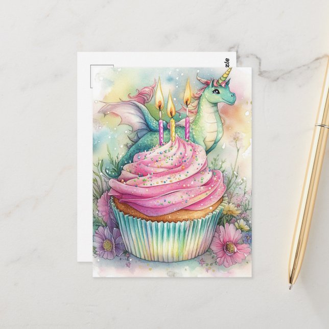 Carte Postale Licorne Dragon avec Cupcake et Fleurs (Devant/Arrière en situation)