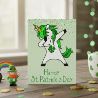 Licorne verte faisant le dab avec un trèfle de la 
