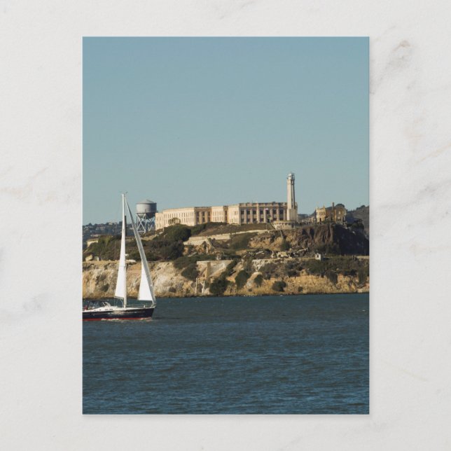 Carte Postale L'île d'Alcatraz et un voilier solitaire (Devant)