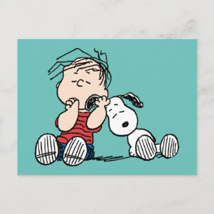 Carte Postale Linus réconforté par l'oreille de Snoopy