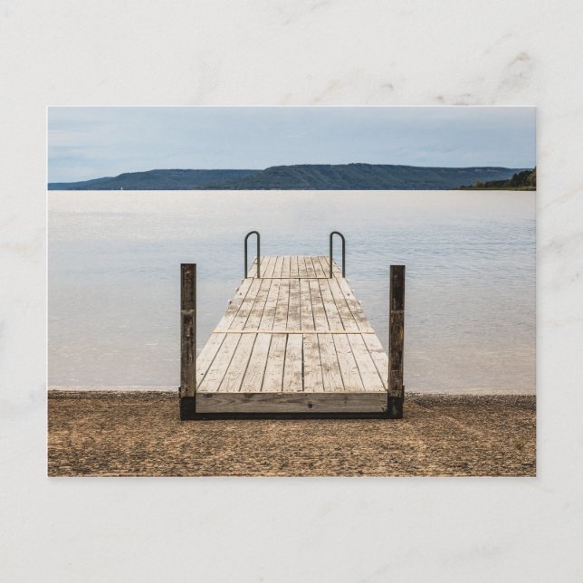 Carte Postale Lonely Dock sur Greer's Ferry Lake en Arkansas (Devant)