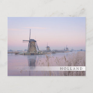 Carte Postale Lumière du lever du soleil en hiver sur les moulin