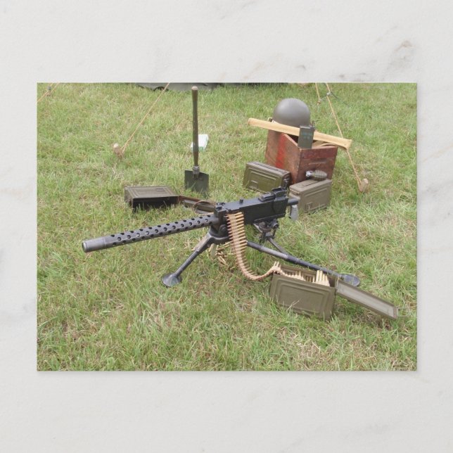 Carte Postale Machine Gun de la deuxième guerre mondiale (Devant)