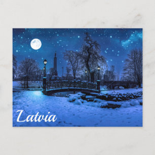 Carte Postale Magique nuit d'hiver avec ciel étoilé et pleine lu