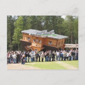 Carte Postale Maison à l'envers