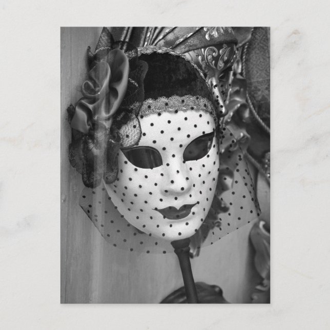 Carte postale Mannequin voilée (Devant)