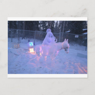 Carte Postale Marie et l'Enfant Jésus Sculpture de neige d'hiver