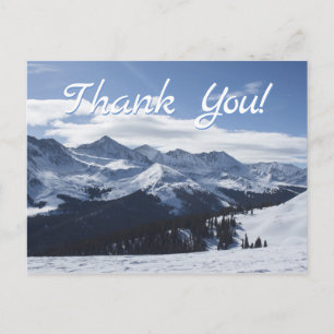 Carte Postale Merci. Vue sur les montagnes alpines neigeuses