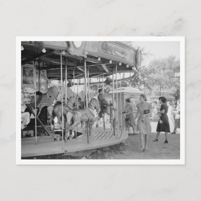 Carte Postale Merry-Go-Round À Mi-Chemin (Devant)