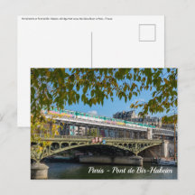 Métro sur le pont Bir-Hakeim - Paris, France
