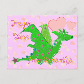 Carte postale mignonne d'enfants de coeurs d'amour