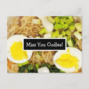 Carte Postale Miss Oodles   Photo Ramen 