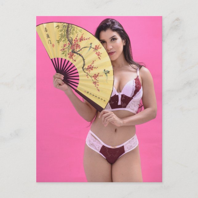 Carte Postale Modèle de lingerie chaude (Devant)