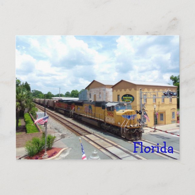 Carte Postale Moteur de train jaune Union Pacifique (Devant)