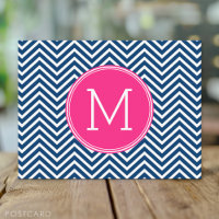 Motif Chevron avec Monogram - Navy Magenta