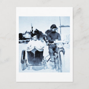 Carte Postale Moto vintage et voiture latérale
