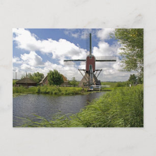 Carte Postale Moulin à vent le long d'un canal à l'est de Leiden