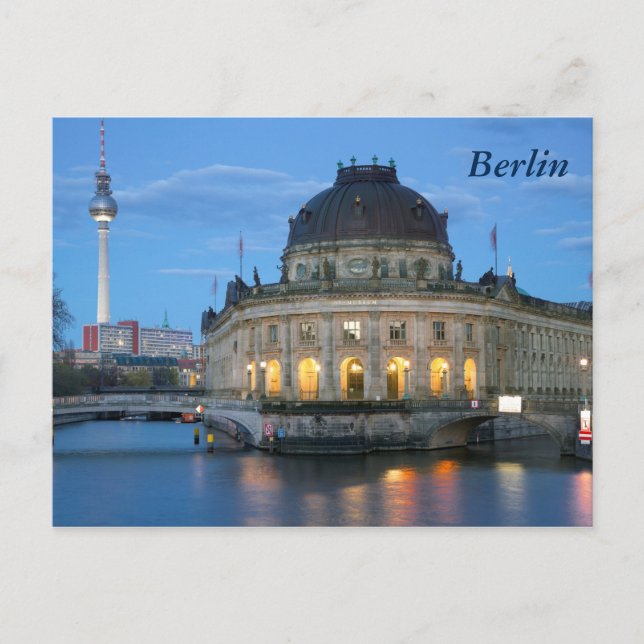Carte Postale Musée présagé et Fernsehturm à Berlin (Devant)