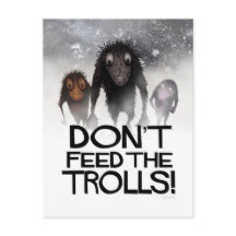 N'alimentez pas les trolls drôle Monster Internet
