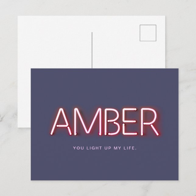 Carte Postale Nom de l'ambre dans lumière de néon brillant nouve (Devant / Derrière)