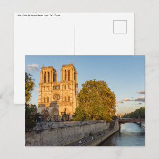 Carte Postale Notre Dame de Paris à l'Heure d'or - Paris, France