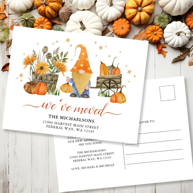 Carte Postale Nous avons déplacé le nouveau Faire-part d'adresse (We've Moved Autumn Gnome New Address Announcement Postcard)