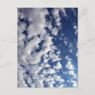Carte Postale Nuages Puffy Sur Ciel Bleu