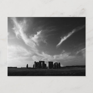 Carte Postale Nuages sur Stonehenge