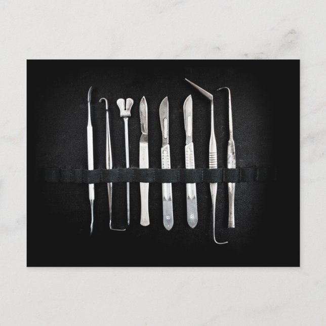 Carte Postale Outils d'embaumement d'antiquités assortis (Devant)