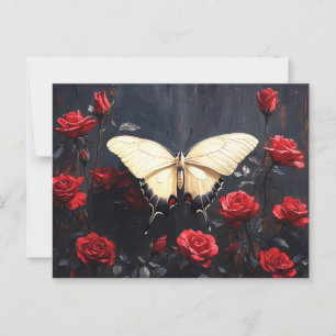 Carte Postale Papillon Reposé parmi les Roses rouges vibrantes