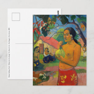 Carte Postale Paul Gauguin - Une femme tenant un fruit