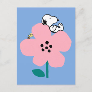 Carte Postale Peanuts   Snoopy & Woodstock font sur une fleur ro