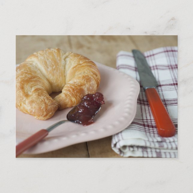 Carte Postale Petit-déjeuner français avec croissant (Devant)