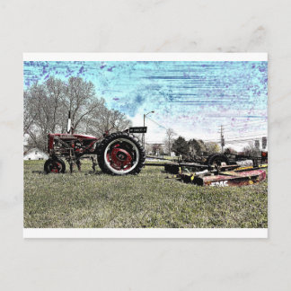 Carte Postale Petit tracteur rouge