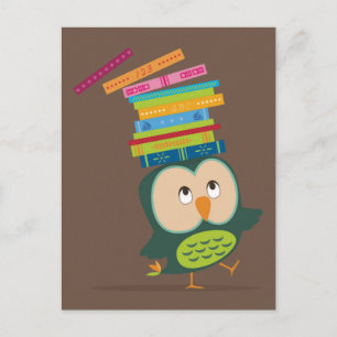 Carte Postale Petite chouette de livre mignonne