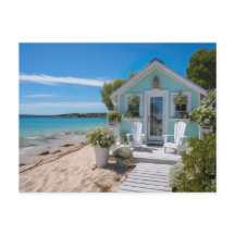 petite plage de couleur minuscule sur la mer