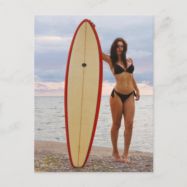 Carte Postale Photo de fille surfeur (Devant)