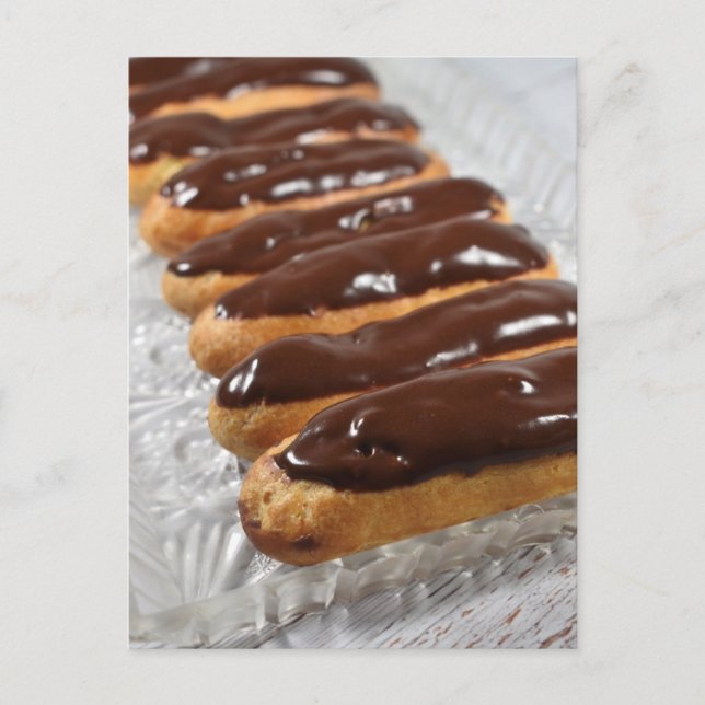 Carte Postale Photographie alimentaire Boston Cream rempli Eclai (Devant)