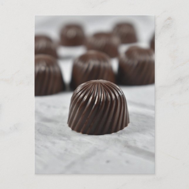 Carte Postale Photographie alimentaire Chocolat brillant Bon Bon (Devant)