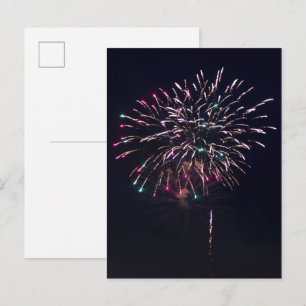 Carte Postale Photographie de feux d'artifice dans le ciel noctu