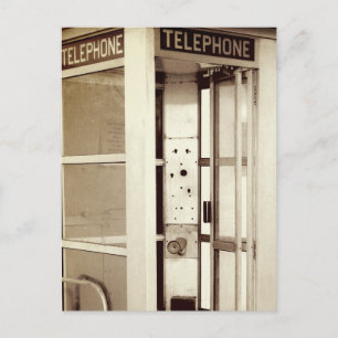 Carte Postale Photographie des cabines de vieux téléphones