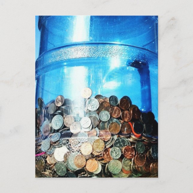 Carte Postale Pièces d'argent économisées dans un Jug d'eau de 5 (Devant)